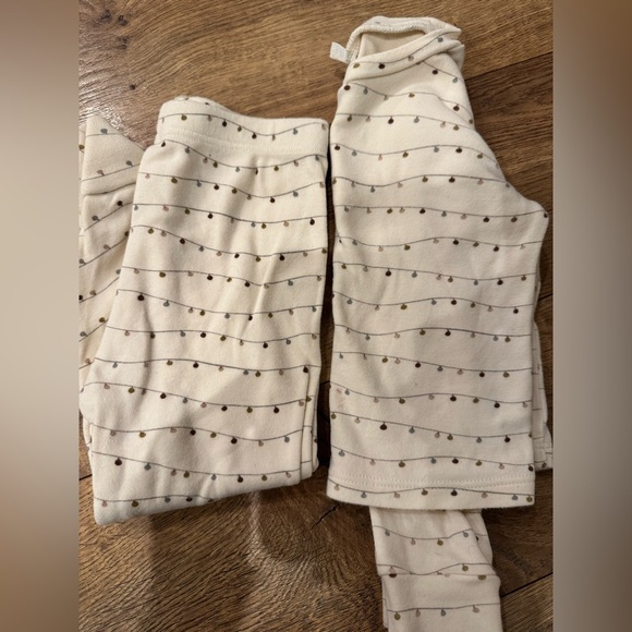 Rylee + Cru Other - Rylee + Cru Cream Holiday Lights Pajama Set